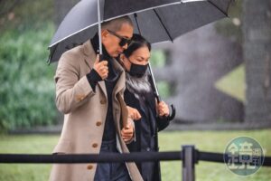 S媽護產防具俊曄2／曾遭嗆「別搶我女兒」　大S骨灰才抵台具俊曄就發文：權利都讓給S媽
