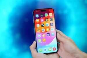 美国出手重挫苹果 iPhone禁止第三方维修行为违法